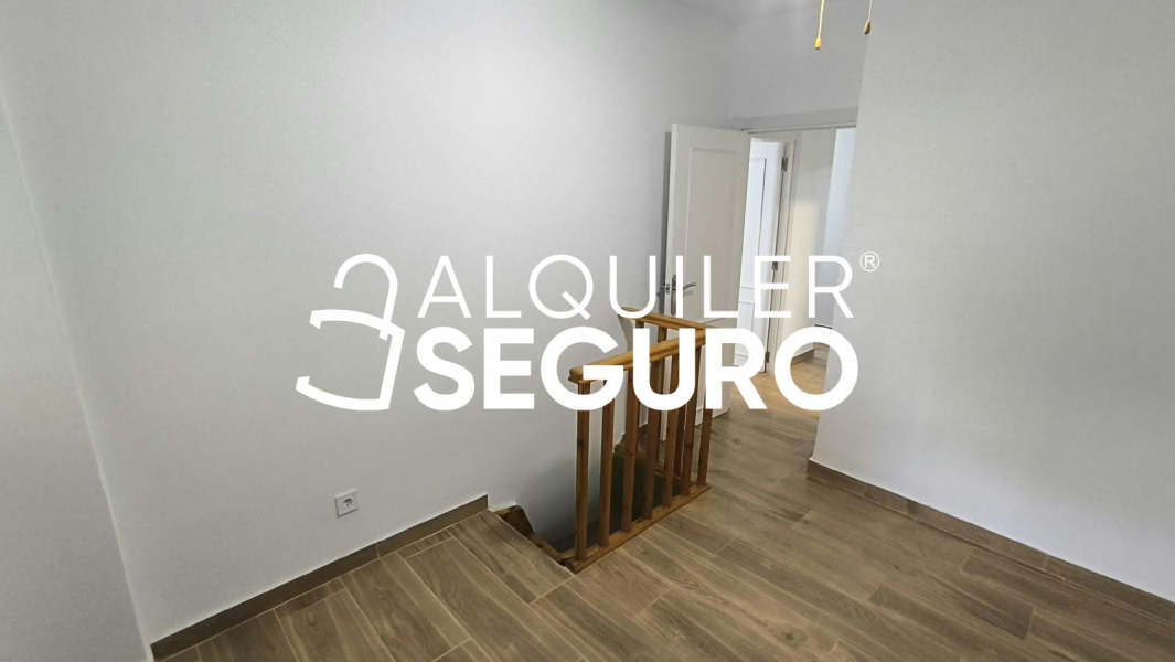 Inmueble en Calle  grupo Oscar Carvallo, SEVILLA