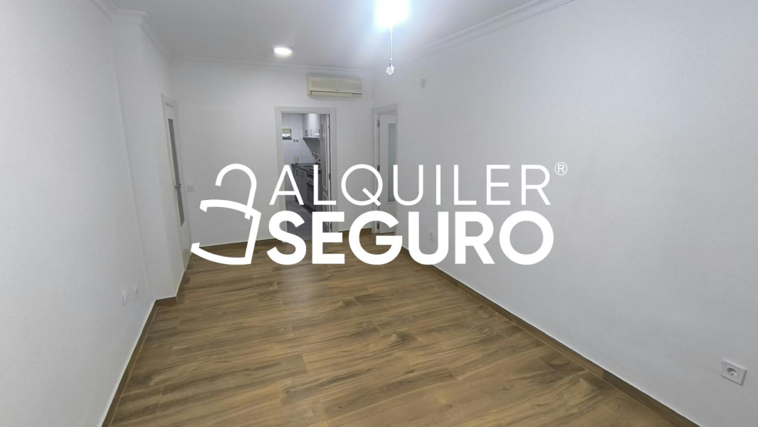 Inmueble en Calle  grupo Oscar Carvallo, SEVILLA
