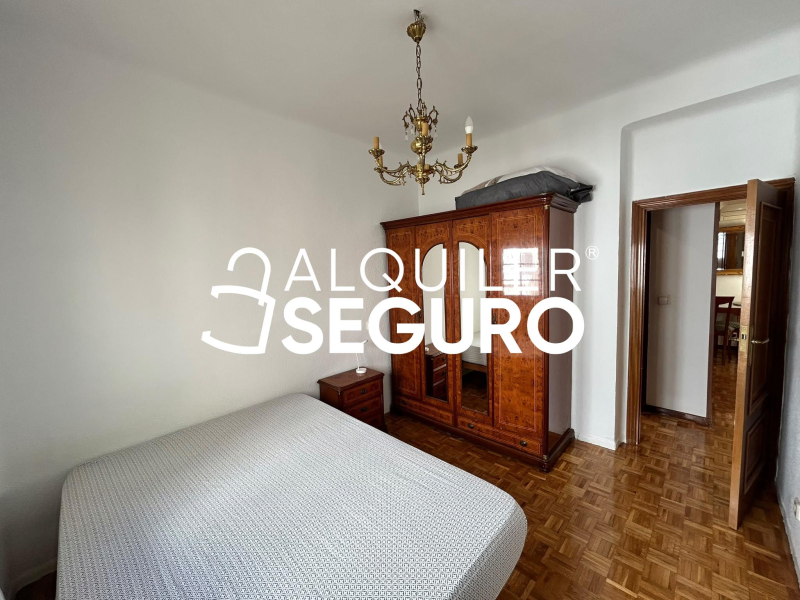 Inmueble en Calle Tomás Borrás, MADRID