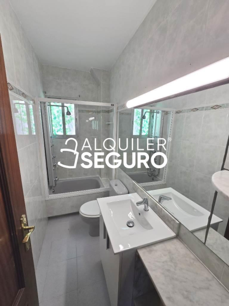 Inmueble en Calle Santander, MADRID