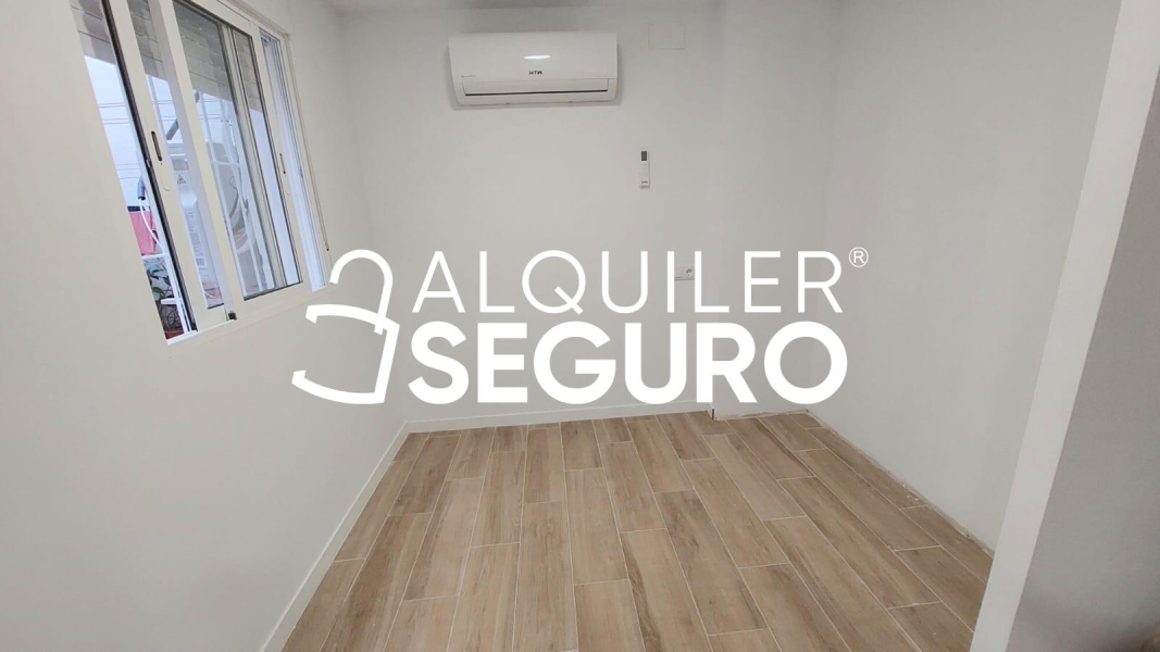 Inmueble en Calle Benidorm, MADRID