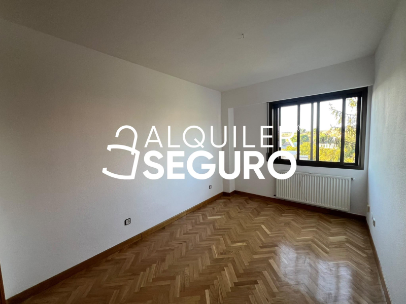 Inmueble en Calle de Nuria, MADRID