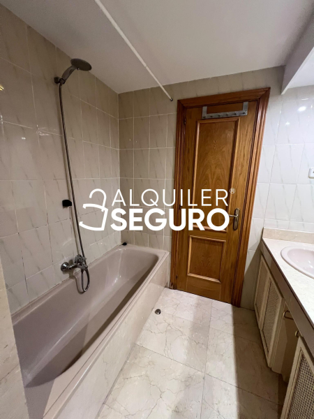 Inmueble en Calle de Nuria, MADRID