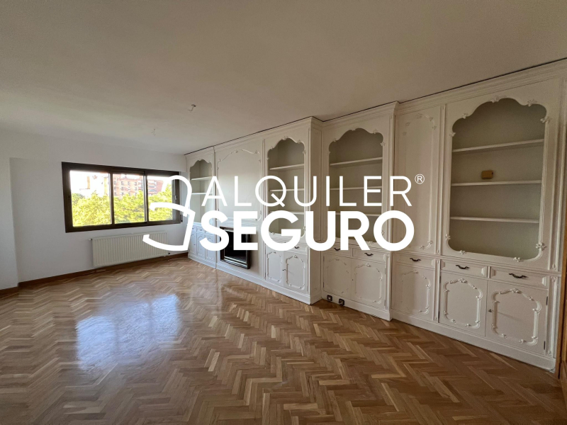 Inmueble en Calle de Nuria, MADRID
