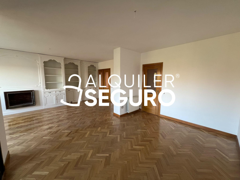 Inmueble en Calle de Nuria, MADRID