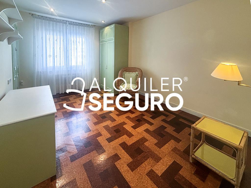 Inmueble en Calle de Guzmán el Bueno, MADRID