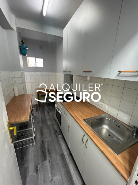 Inmueble en Calle Virgen del Coro, MADRID