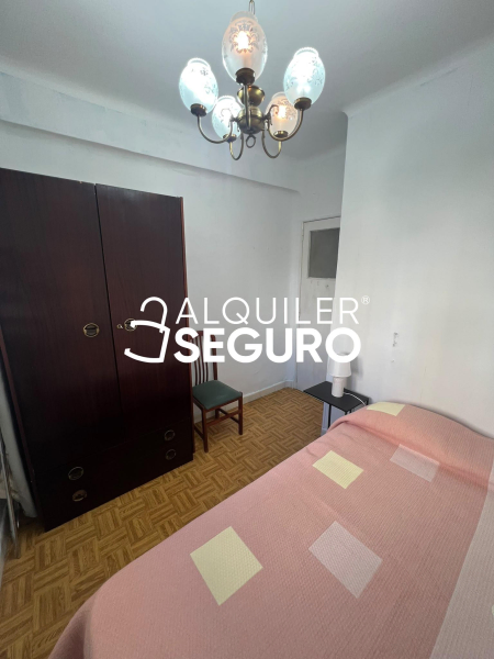 Inmueble en Calle Virgen del Coro, MADRID