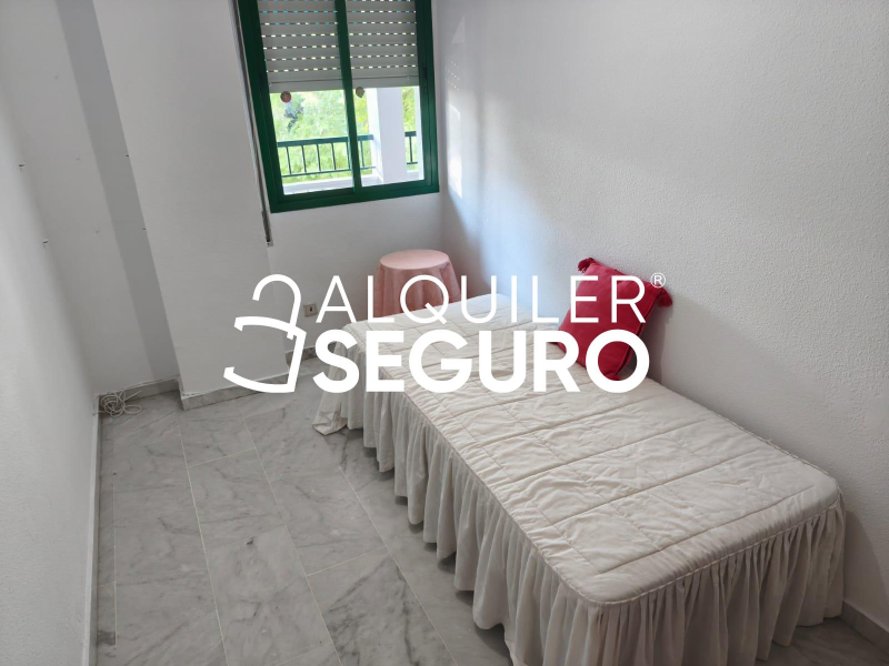 Inmueble en Avenida Alcalde Luis Uruñuela, SEVILLA