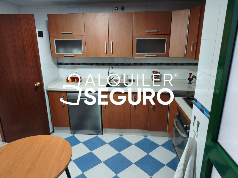 Inmueble en Avenida Alcalde Luis Uruñuela, SEVILLA