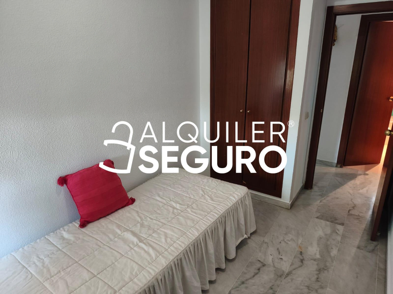 Inmueble en Avenida Alcalde Luis Uruñuela, SEVILLA