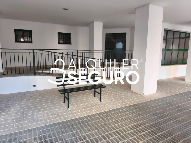 Inmueble en Avenida Alcalde Luis Uruñuela, SEVILLA
