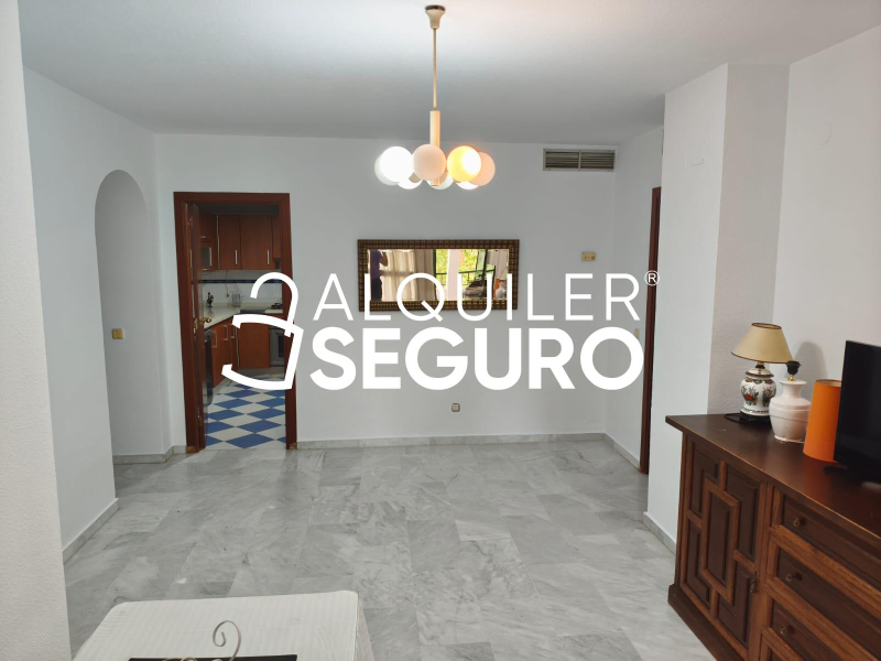 Inmueble en Avenida Alcalde Luis Uruñuela, SEVILLA