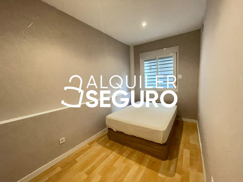 Inmueble en Calle de la Grandeza Española, MADRID