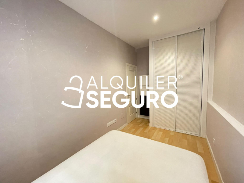 Inmueble en Calle de la Grandeza Española, MADRID