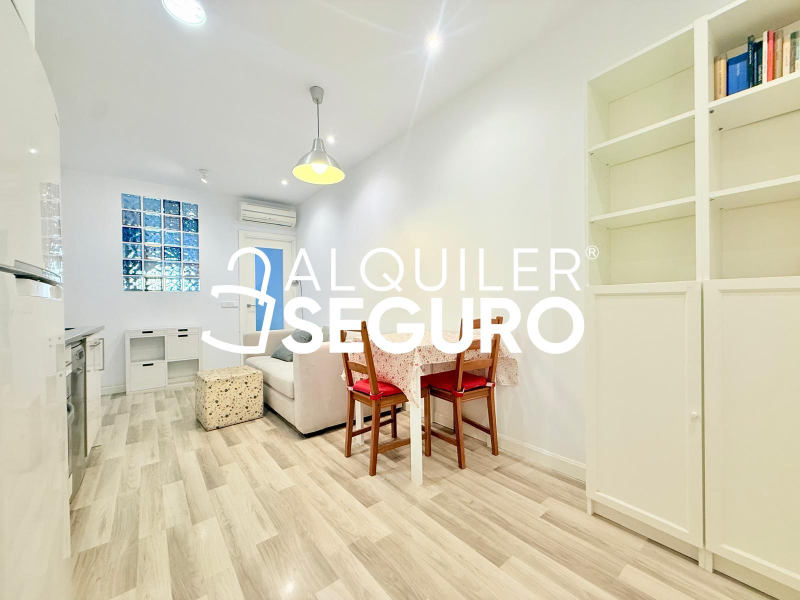 Inmueble en Calle del Amparo, MADRID