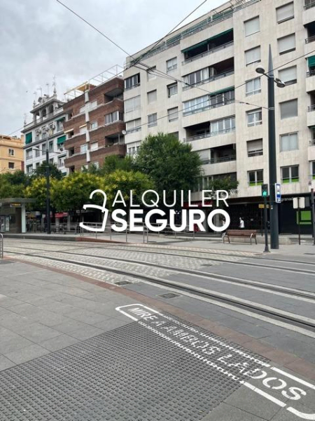 Inmueble en Avenida Constitución , GRANADA