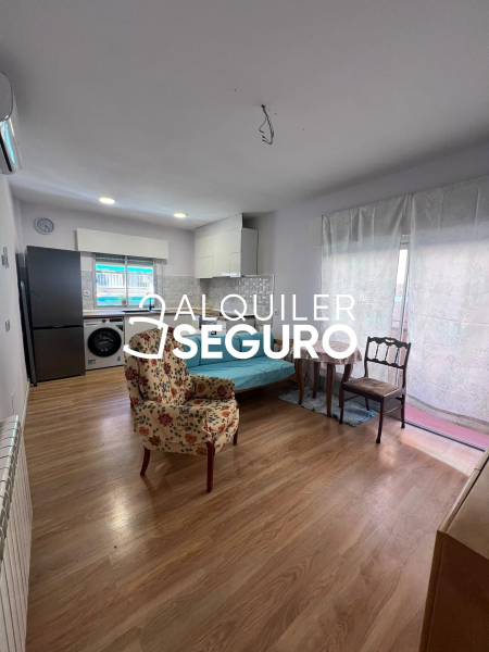 Inmueble en Calle Achuri , MADRID
