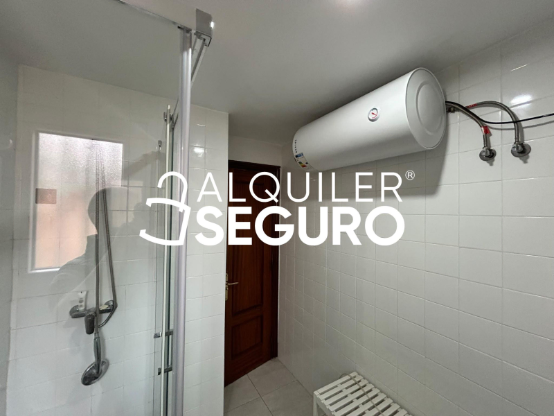 Inmueble en Calle de Peña Ubiña, MADRID