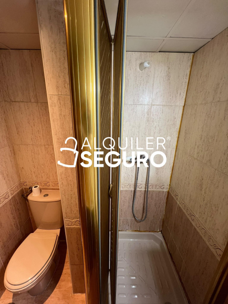 Inmueble en Calle Apostol Santiago, MADRID