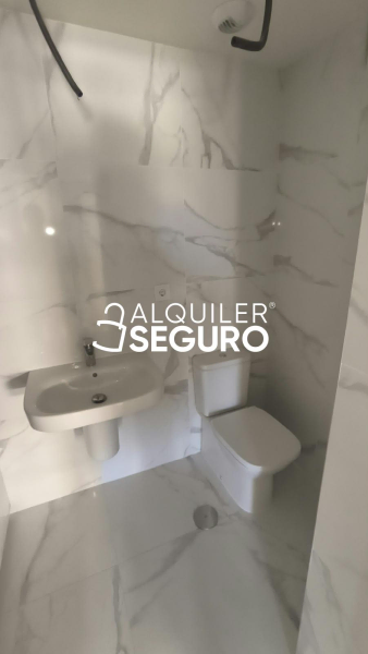 Inmueble en Avenida Manuel  Clavero Arévalo, SEVILLA