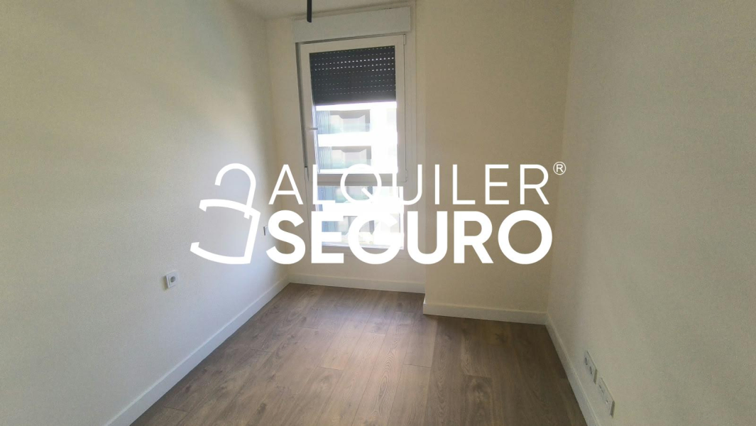 Inmueble en Avenida Manuel  Clavero Arévalo, SEVILLA