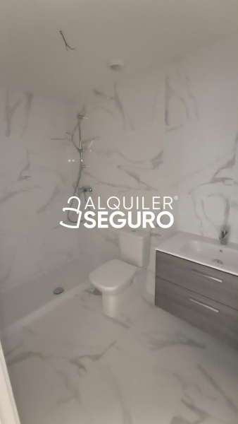 Inmueble en Avenida Manuel  Clavero Arévalo, SEVILLA
