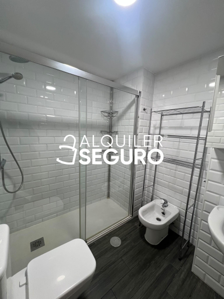 Inmueble en Avenida de Logroño, MADRID