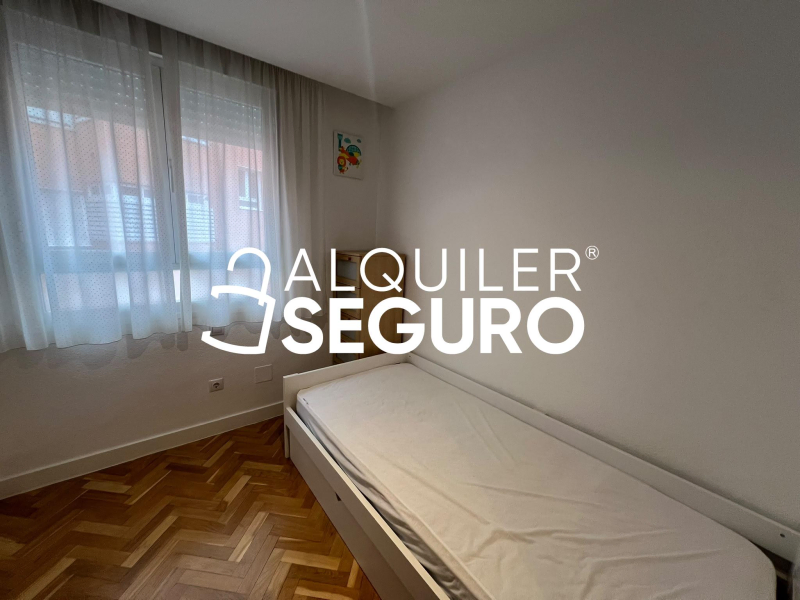 Inmueble en Avenida de Logroño, MADRID