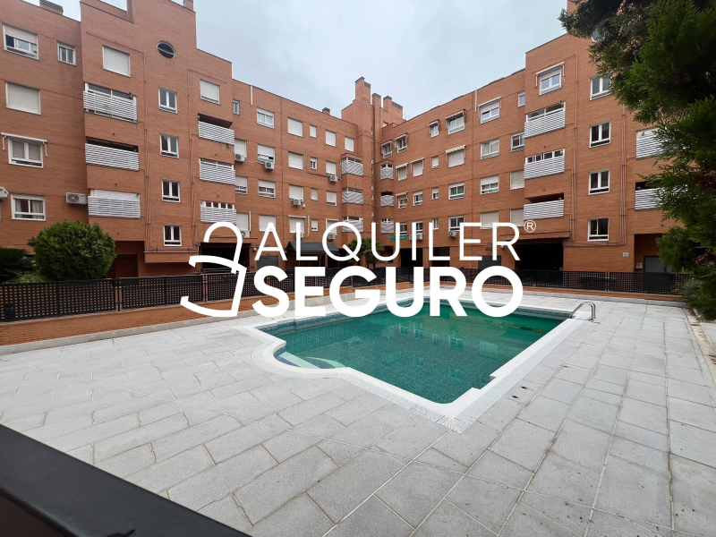 Inmueble en Avenida de Logroño, MADRID