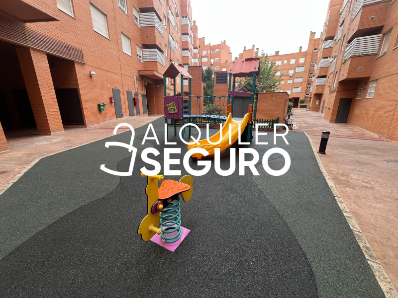 Inmueble en Avenida de Logroño, MADRID