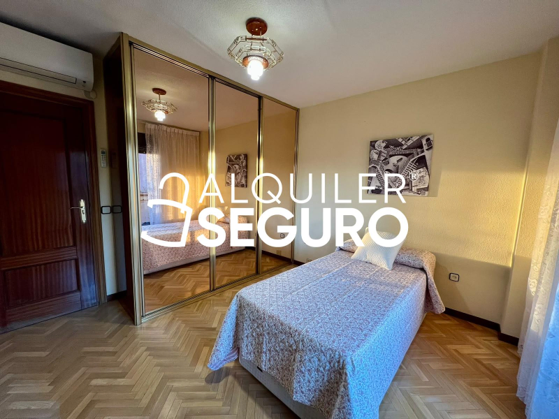 Inmueble en Calle Tiberíades, MADRID
