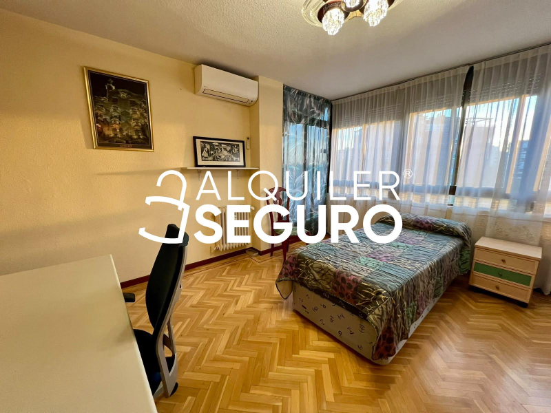 Inmueble en Calle Tiberíades, MADRID