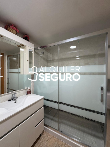 Inmueble en Calle Ntra. Sra. de la Torre, MADRID