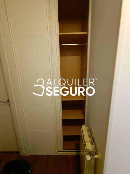 Inmueble en Calle Alegria de Oria, MADRID