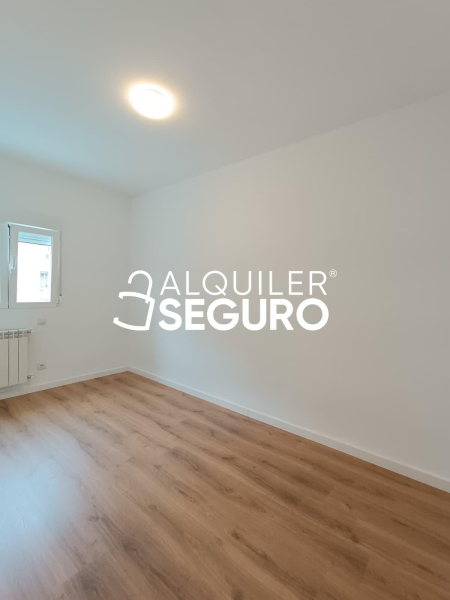 Inmueble en Calle Rio Henares, MADRID