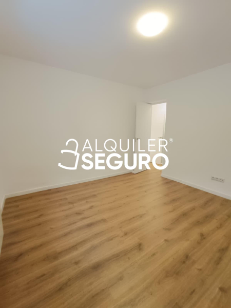 Inmueble en Calle Rio Henares, MADRID