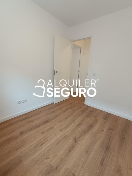 Inmueble en Calle Rio Henares, MADRID