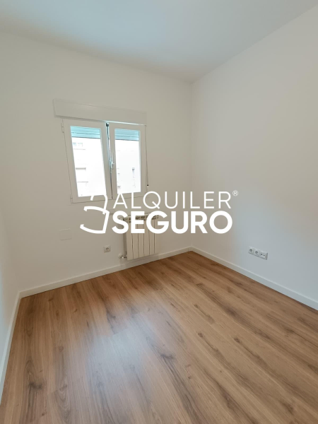 Inmueble en Calle Rio Henares, MADRID