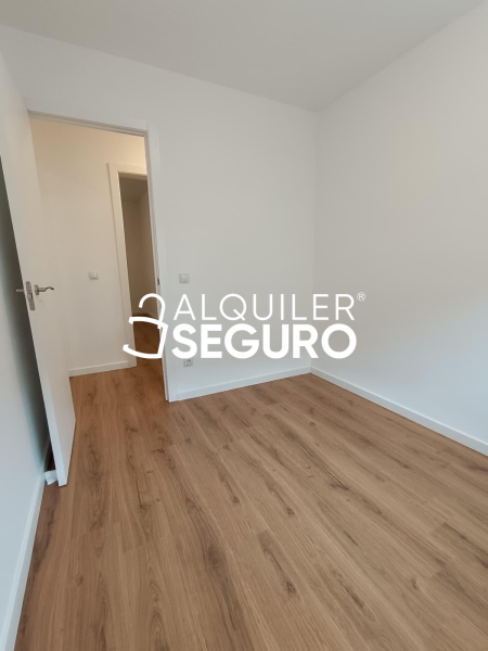 Inmueble en Calle Rio Henares, MADRID