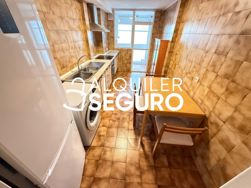 Inmueble en Calle Cruz del Sur , MADRID
