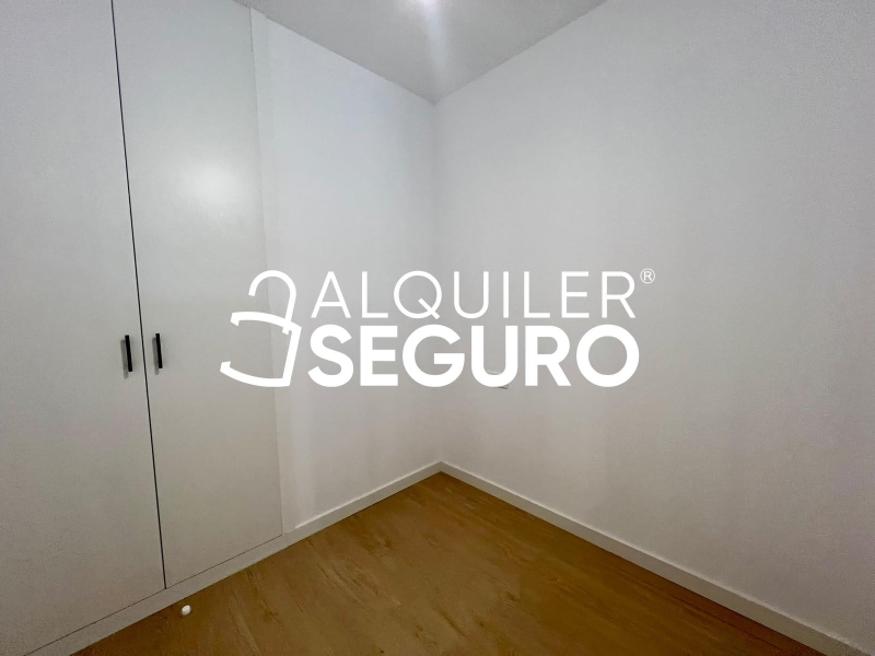 Inmueble en Avenida de Tenerife, MADRID