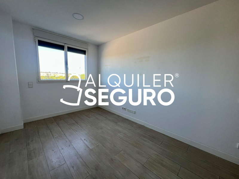 Inmueble en Calle de Manuel Gutiérrez Mellado, MADRID