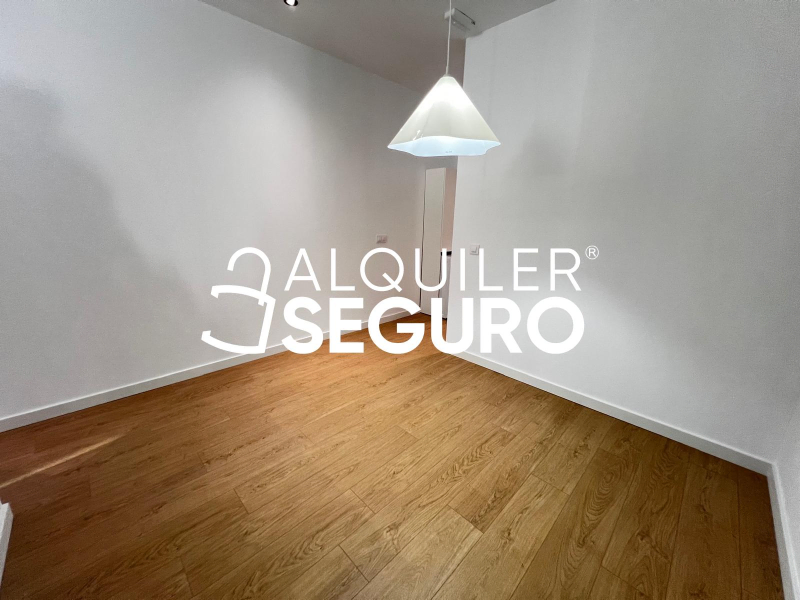 Inmueble en Avenida de Tenerife, MADRID