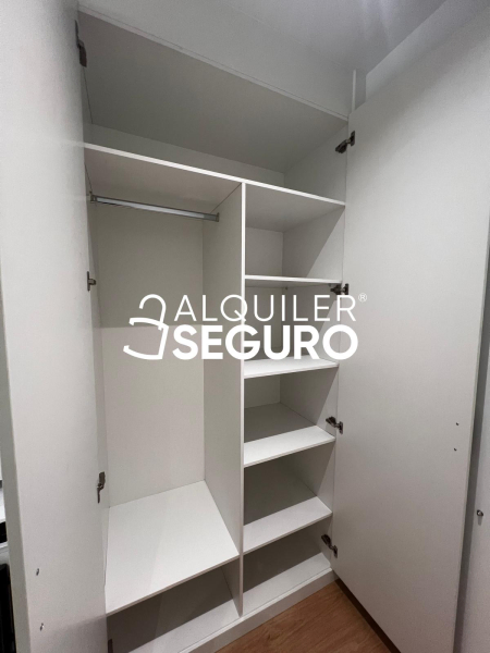 Inmueble en Avenida de Tenerife, MADRID