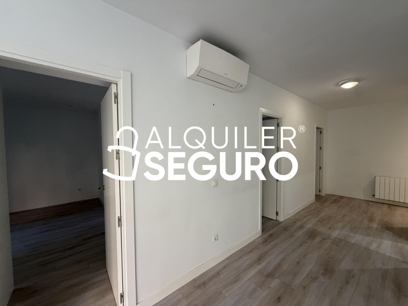 Inmueble en Avenida Verbena de la Paloma, MADRID