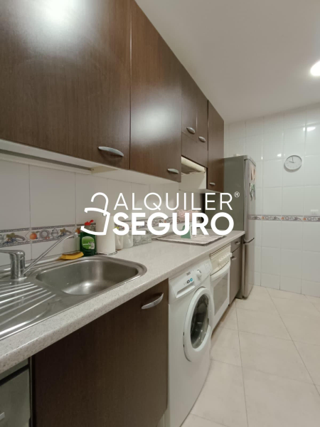 Piso en Avenida Rufino Rubio, YELES TOLEDO