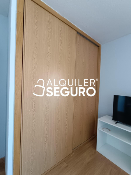 Piso en Avenida Rufino Rubio, YELES TOLEDO