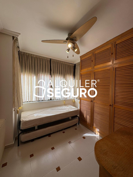 Inmueble en Calle Enrique Velasco, MADRID