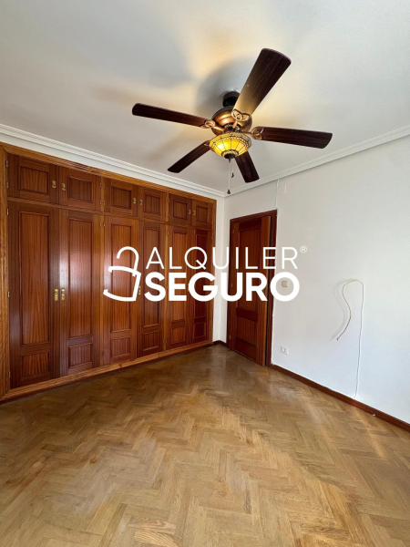 Inmueble en Calle Enrique Velasco, MADRID